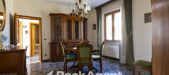 Villa de 6 divisões em Catanzaro, Italy N.º 224103 16