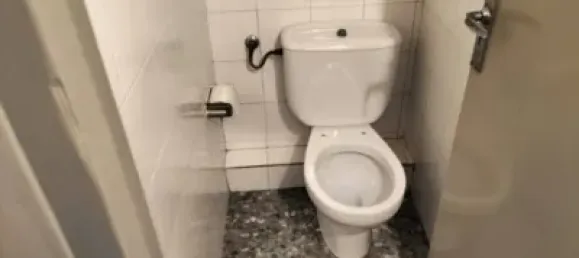 Propriété commerciale à Horta-Guinardo, Spain 84m² No. 185513 8