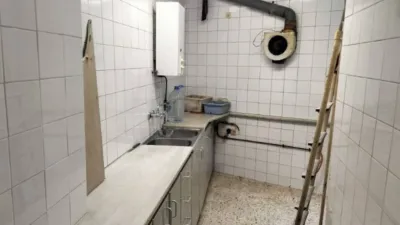 Propriété commerciale à Horta-Guinardo, Spain 84m² No. 185513