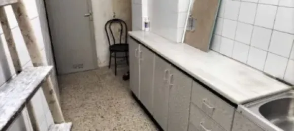 Propriété commerciale à Horta-Guinardo, Spain 84m² No. 185513 9