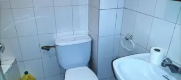 Propriété commerciale à Horta-Guinardo, Spain 84m² No. 185513 2