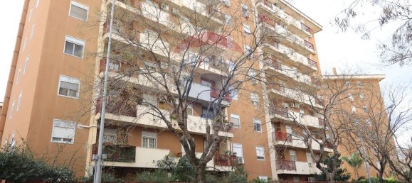 Apartamento de 4 habitaciónes en Palermo, Italy No. 144165 2