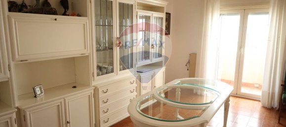 Apartamento de 4 habitaciónes en Palermo, Italy No. 144165 3