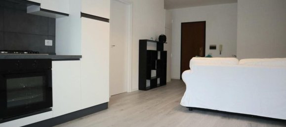 3 rooms Apartment in Rome, Italy No. 44737 18