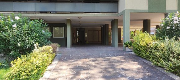 3 rooms Apartment in Rome, Italy No. 44737 6