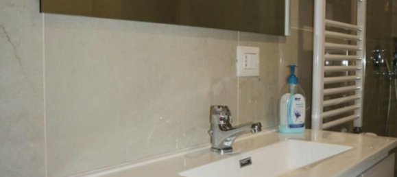 3 rooms Apartment in Rome, Italy No. 44737 26