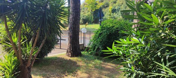 3 rooms Apartment in Rome, Italy No. 44737 4