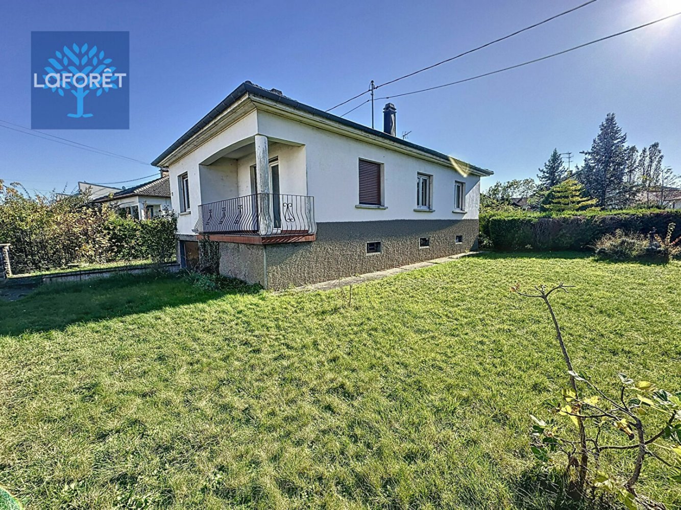 Casa de 3 dormitorios en Ostwald, France No. 155491