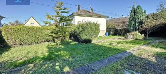 Casa de 3 dormitorios en Ostwald, France No. 155491 2