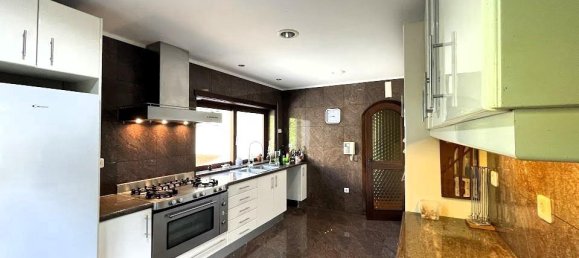 5 bedrooms House in Coimbra, Portugal No. 186645 9