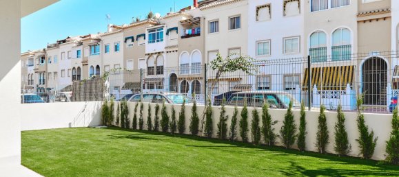 3 Schlafzimmer Bungalow in Torrevieja, Spain, Nr. 48095 2