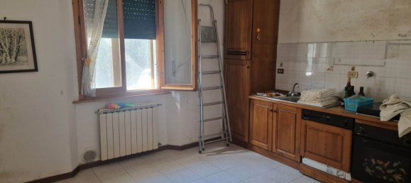 2 bedrooms Apartment in Florence, Italy No. 317268 5