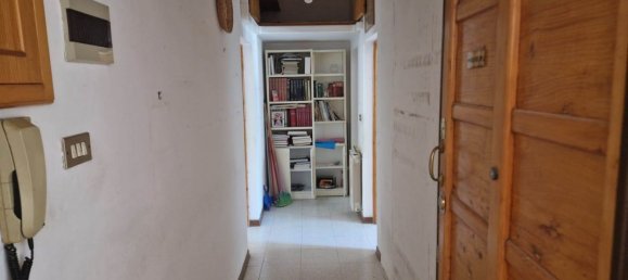 2 bedrooms Apartment in Florence, Italy No. 317268 15