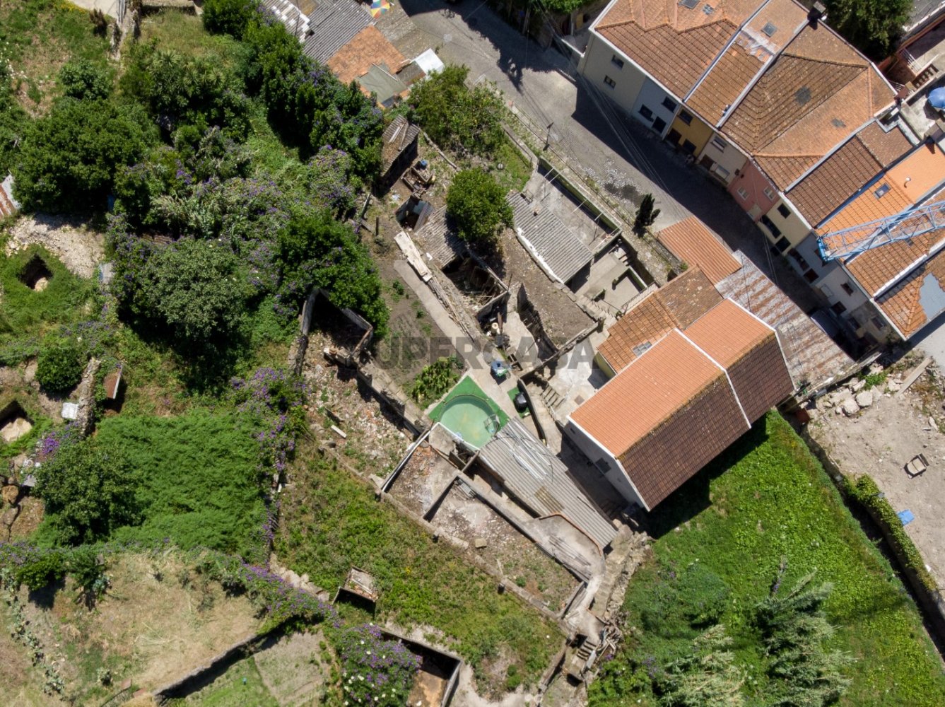 806m² Land in Porto, Portugal No. 157433