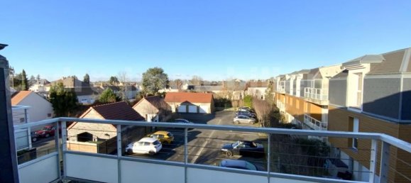 Apartamento de 2 dormitorios en Saint-Denis-en-Val, France No. 75890 7