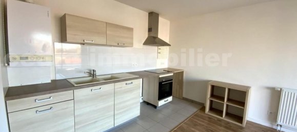 Apartamento de 2 dormitorios en Saint-Denis-en-Val, France No. 75890 3