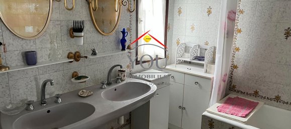 4 Schlafzimmer Haus in Henonville, France, Nr. 272079 9