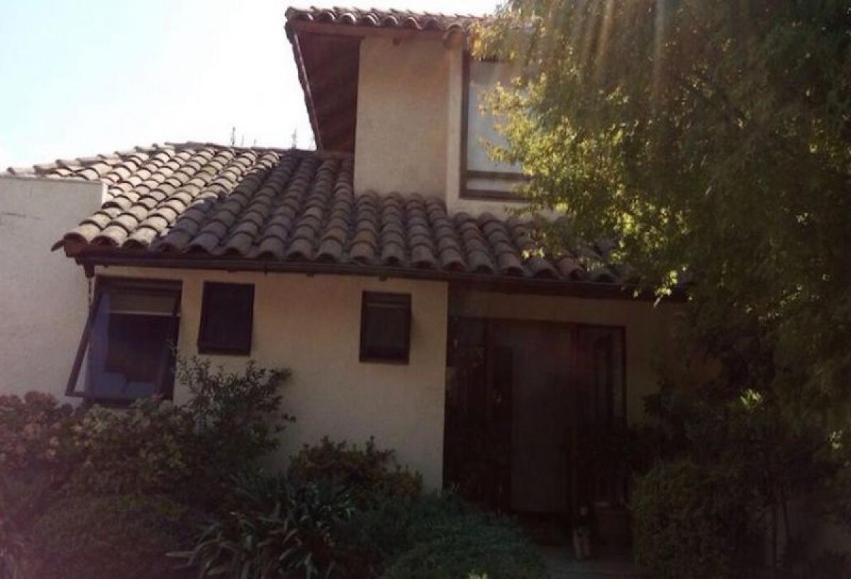 4 bedrooms House in Santiago, Chile No. 5281