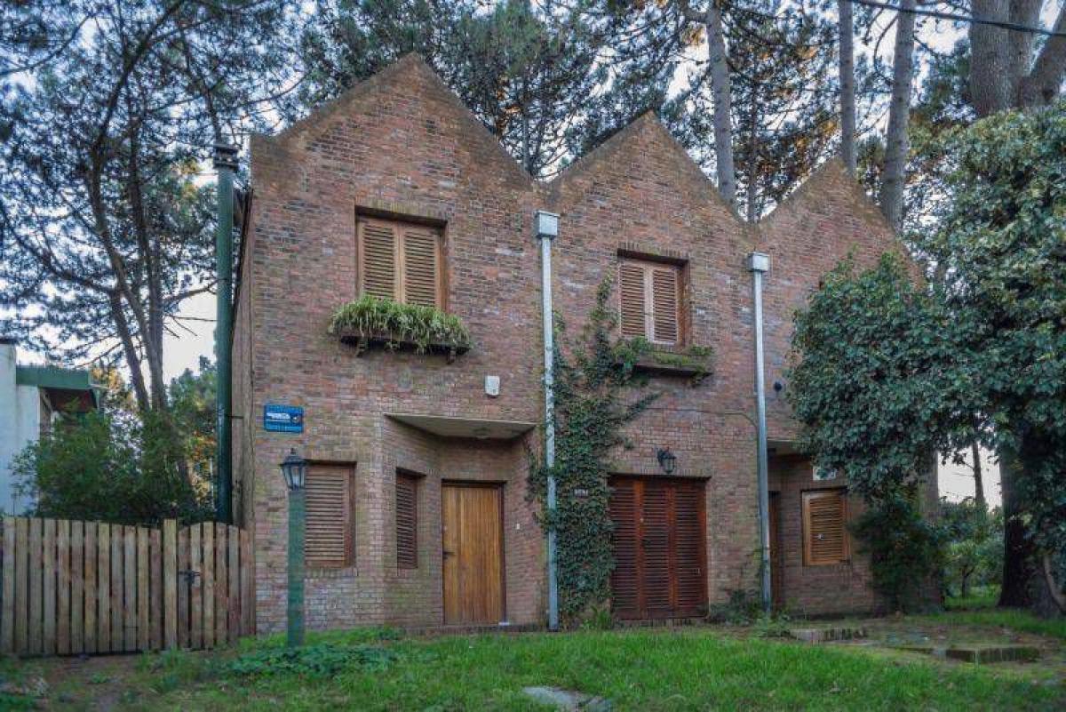 Квартира с 2 спальнями в Мар-дель-Плата, Аргентина № 102259