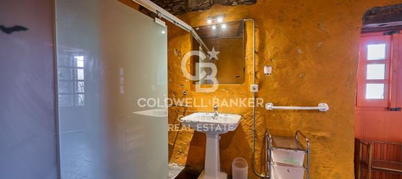 5 Schlafzimmer Haus in Girona, Spain, Nr. 105694 27