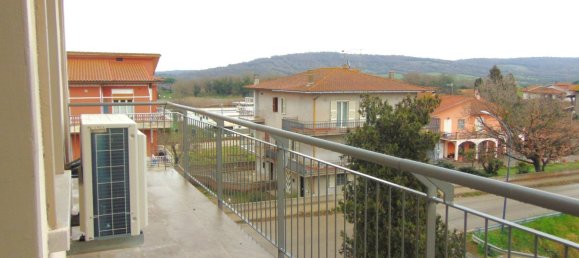 Apartamento de 3 dormitorios en Monte Romano, Italy No. 214366 7