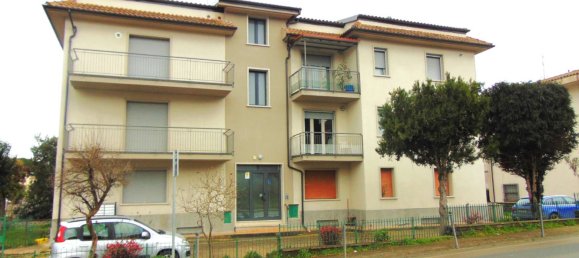 Apartamento de 3 dormitorios en Monte Romano, Italy No. 214366 8