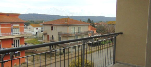 Apartamento de 3 dormitorios en Monte Romano, Italy No. 214366 5