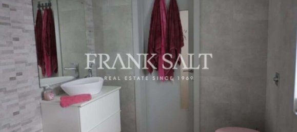 3 bedrooms Penthouse in San Gwann, Malta No. 7064 21