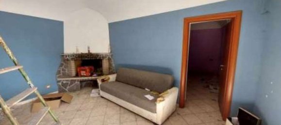 6-salle Appartement à Trino, Italy No. 51282 3