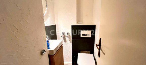 4غرفة شقة في Saarbrucken, Germany رقم 31041 2