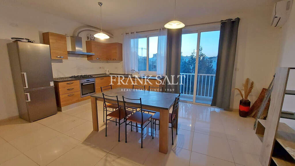 Apartamento T3 em Tarxien, Malta N.º 8049