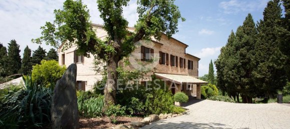 4 غرف نوم منزل في Terre Roveresche, Italy رقم 291780 3