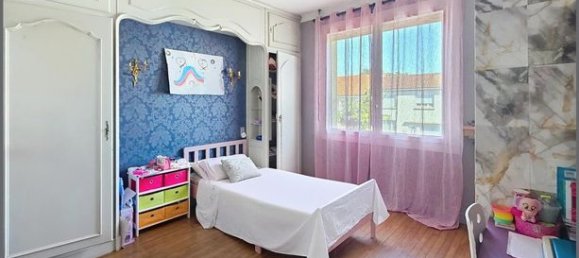 3 bedrooms House in Cholet, France No. 314042 4