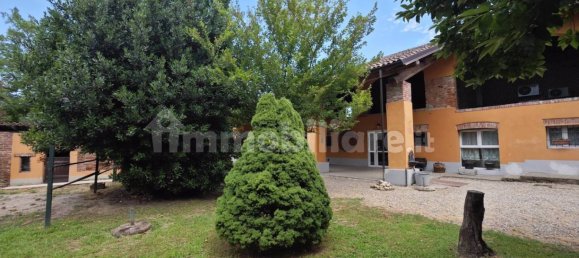 3 Schlafzimmer Haus in Mortara, Italy, Nr. 282338 2