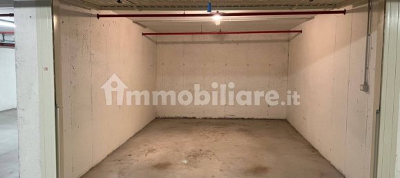 Garaje en Chiavenna, Italy 21 m² No. 378950 5