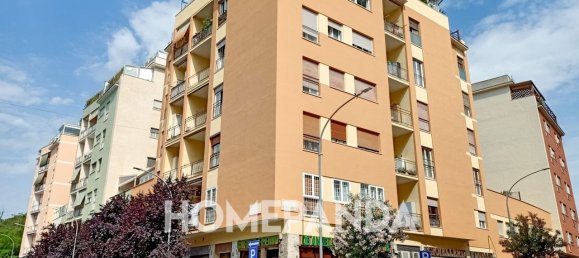 3 rooms Apartment in Rome, Italy No. 69073 21