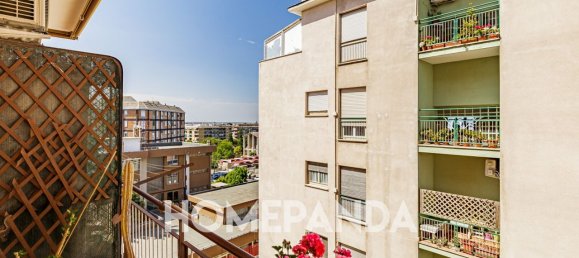 3 rooms Apartment in Rome, Italy No. 69073 18