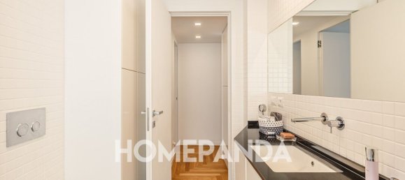 3 rooms Apartment in Rome, Italy No. 69073 16