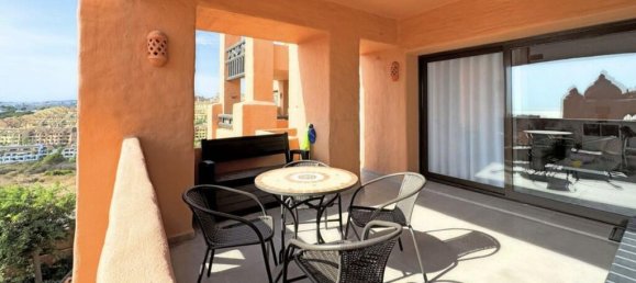 Apartamento de 2 dormitorios en La Duquesa, Spain No. 66229 3