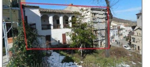 14 rooms Castles in Castelli, Italy No. 269944 15