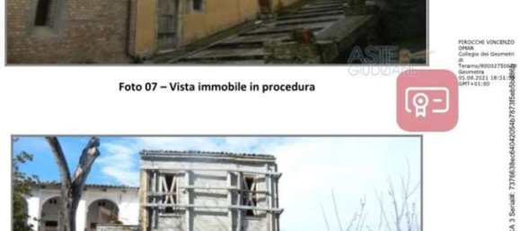 14 rooms Castles in Castelli, Italy No. 269944 14