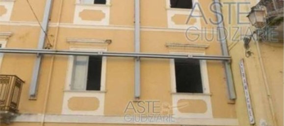 14 rooms Castles in Castelli, Italy No. 269944 22