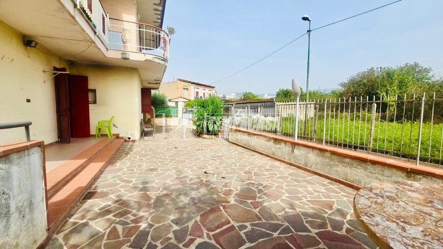 Квартира с 4 комнатами в Нола, Италия № 115092