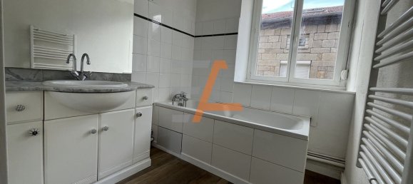 3 Schlafzimmer Wohnung in Saint-Etienne, France, Nr. 343808 3