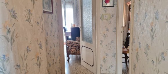 4 rooms Apartment in Ciampino, Italy No. 19892 8