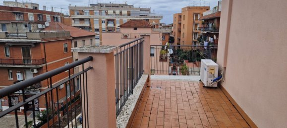 4 rooms Apartment in Ciampino, Italy No. 19892 16