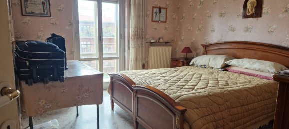 4 rooms Apartment in Ciampino, Italy No. 19892 10