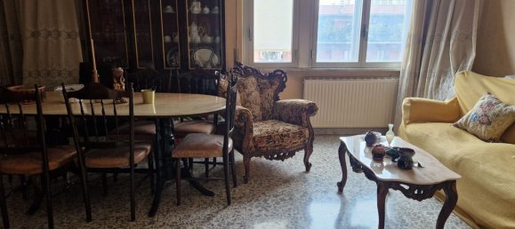 4 rooms Apartment in Ciampino, Italy No. 19892 4