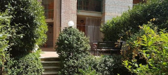 2 bedrooms Apartment in Castelnuovo Berardenga, Italy No. 1400 2