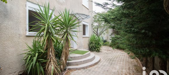 5 bedrooms House in Maraussan, France No. 349366 21